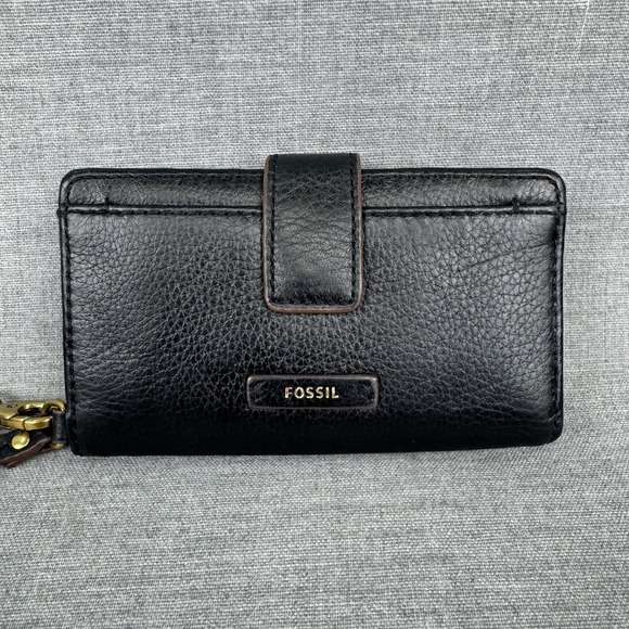 Fossil Handbags - Fossil Wallet Womens Black Leather Wristlet Clutch Card Holder Zip Pocket Bag